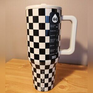 HydroJug Traveler 40oz Aubrie Checkered NWT